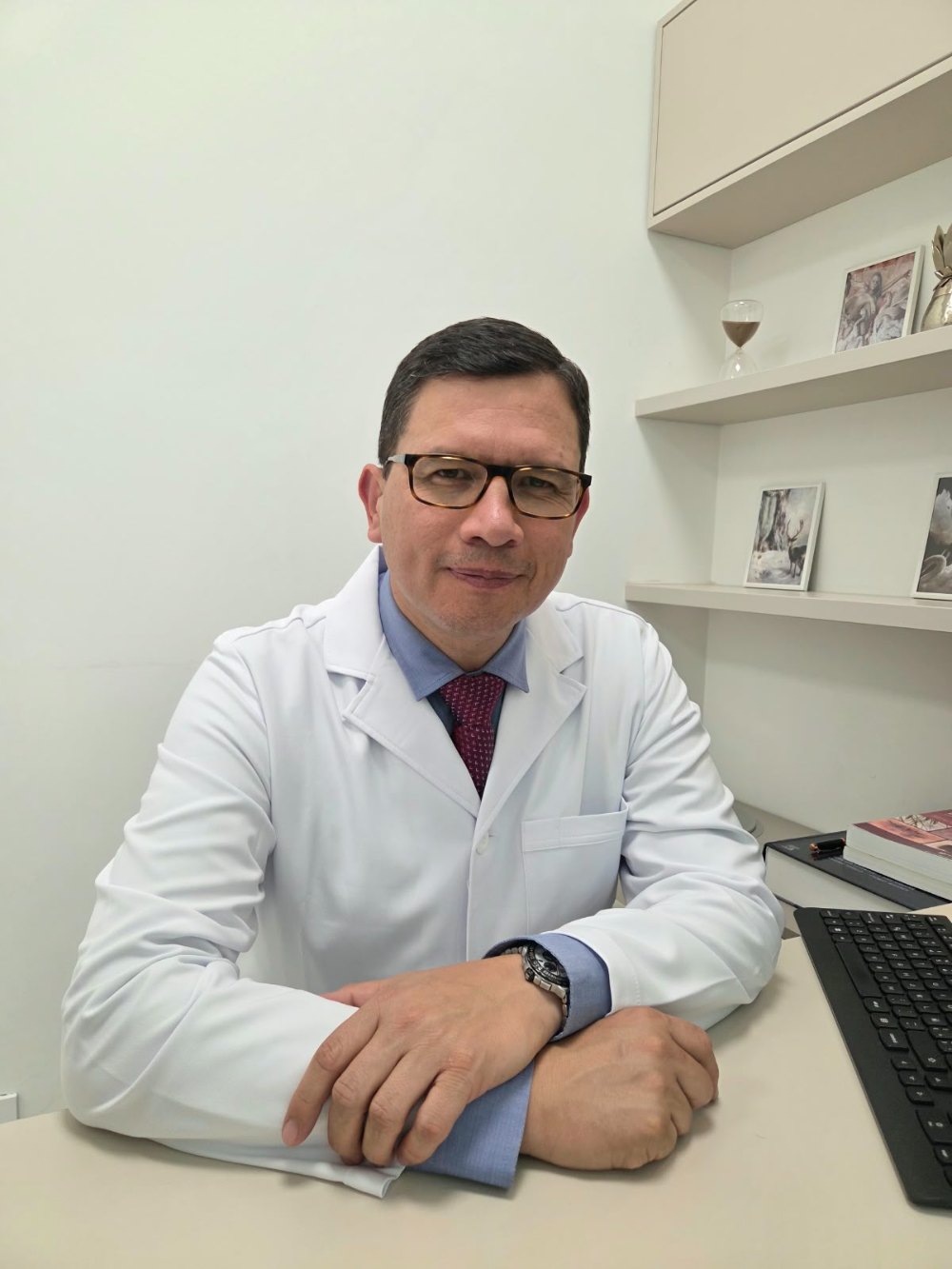 Dr. Camilo Tarazona, cirujano hepatobiliar